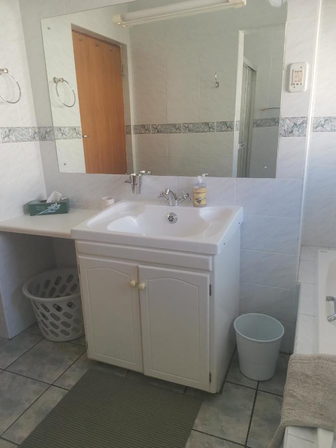Appartamento Eikepark Self Catering Municipalità locale di Municipalità locale di Stellenbosch Esterno foto