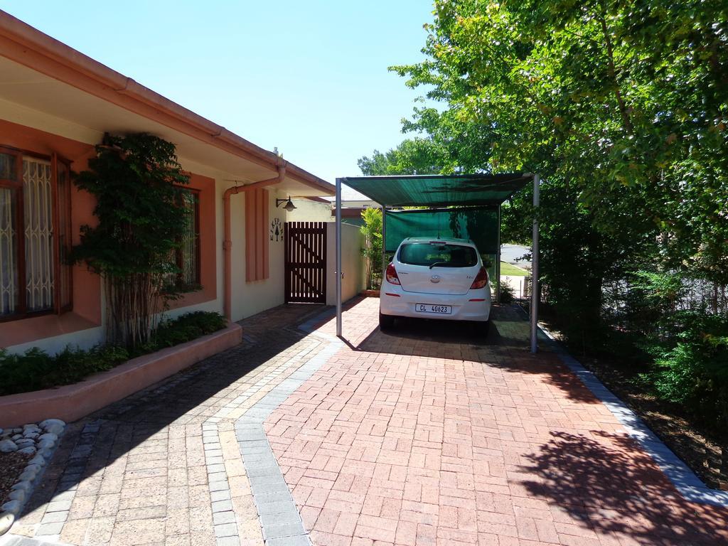 Appartamento Eikepark Self Catering Municipalità locale di Municipalità locale di Stellenbosch Esterno foto
