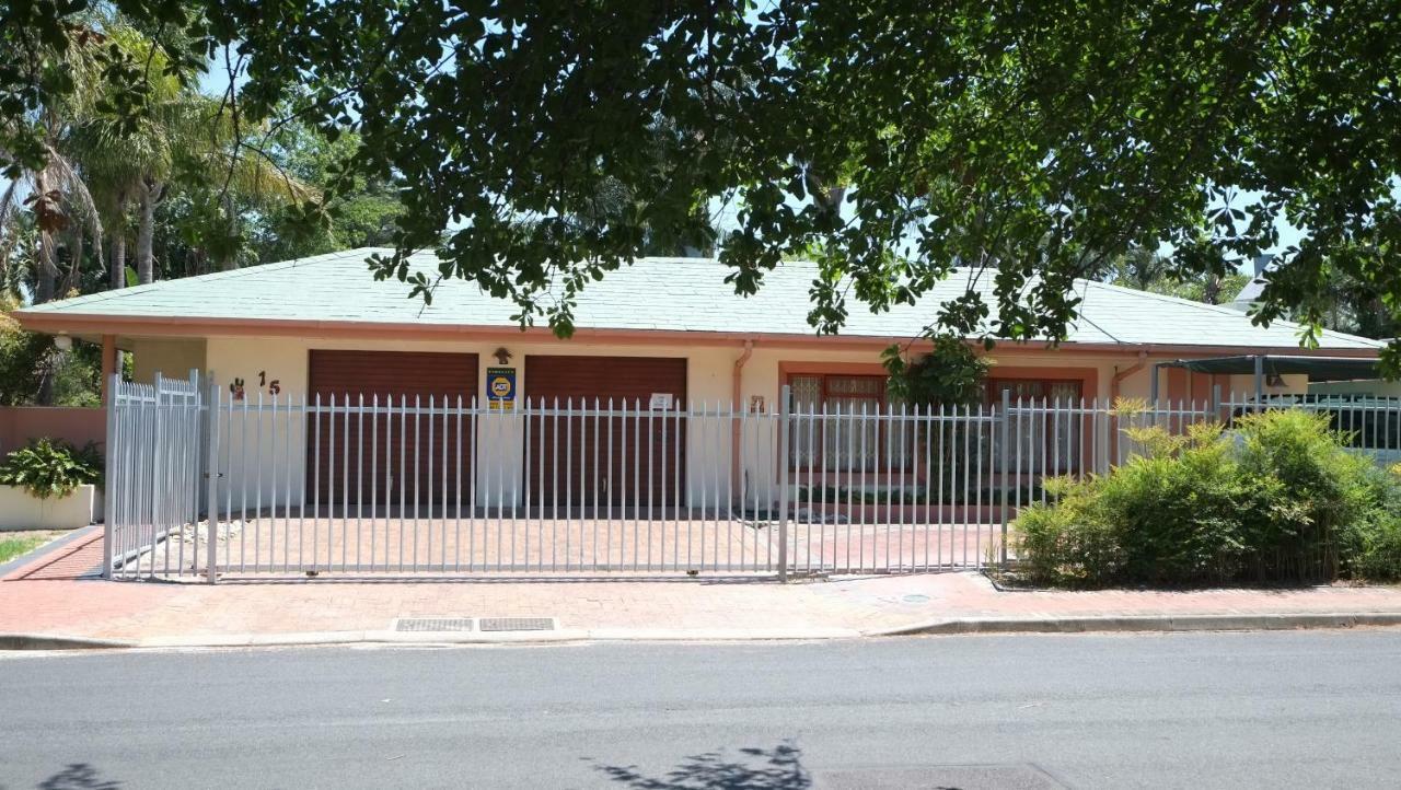 Appartamento Eikepark Self Catering Municipalità locale di Municipalità locale di Stellenbosch Esterno foto